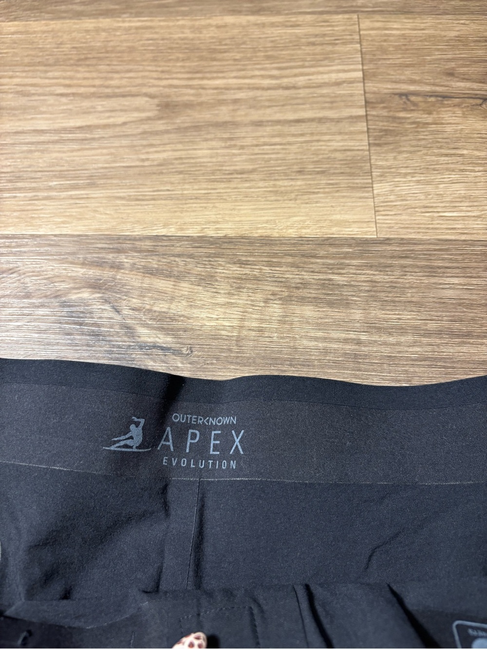 Men’s Outerknown Apex Evolution Trunks Size 33 - Picture 2 of 4